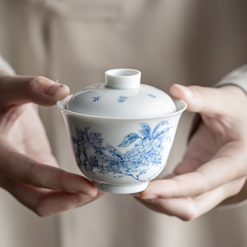 Gongfu Tea Set - Antique Blue White Porcelain Gaiwan Hand