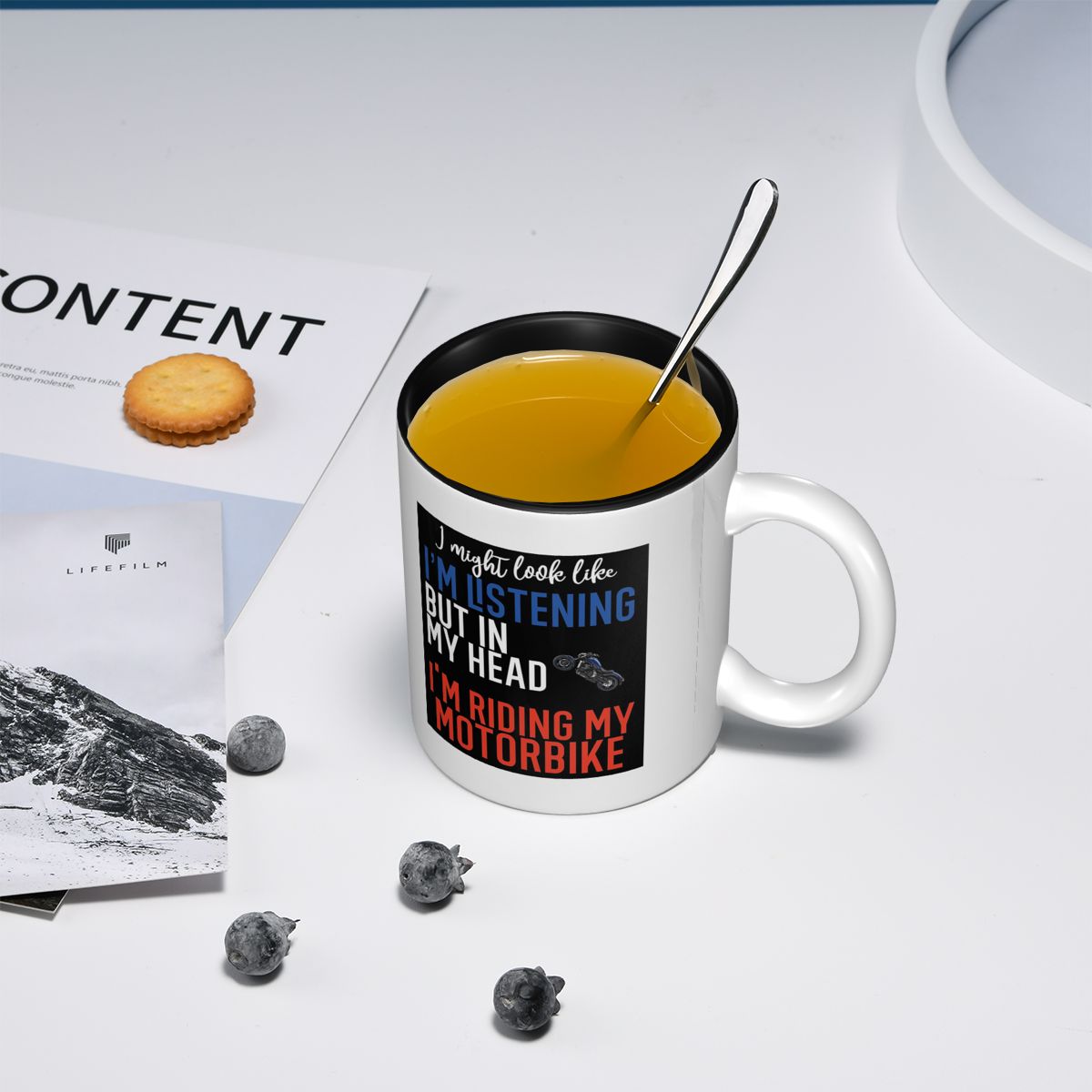 I Might Look Like I'm Listenin - Coffee Tea Like ulasan dan harga