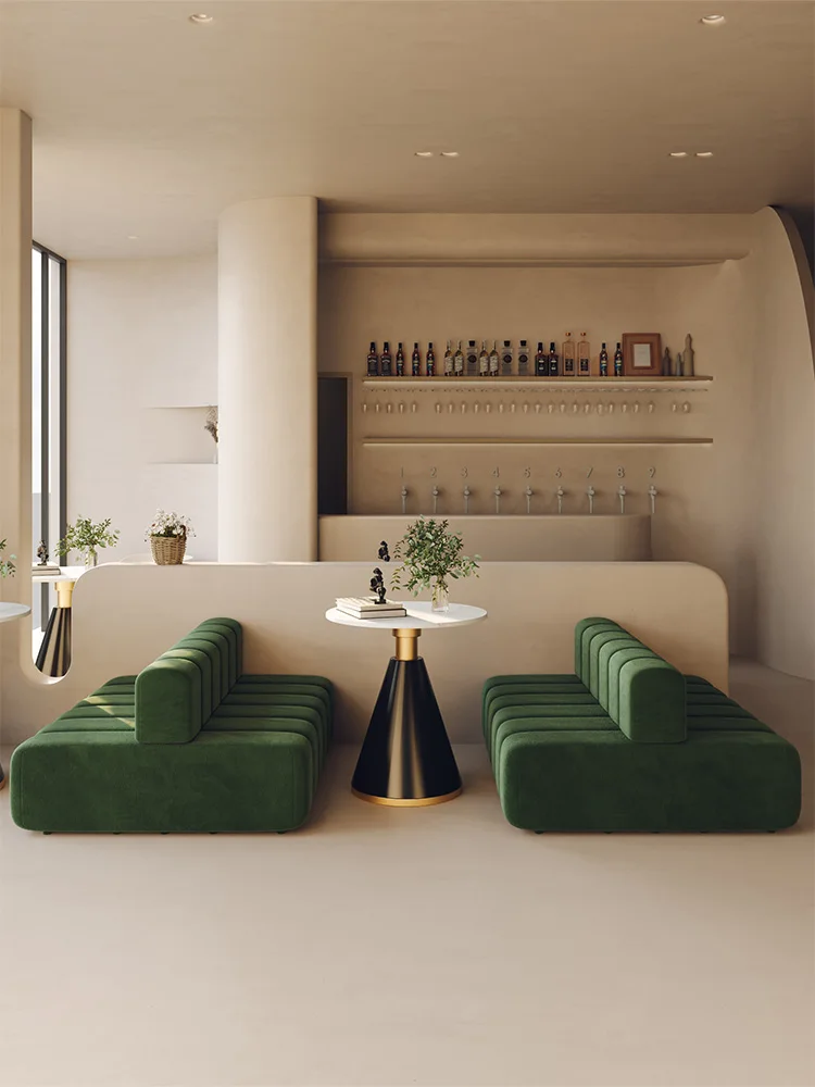 Double-sided sitting back-to-b - Coffee Tea Lounge ulasan dan harga